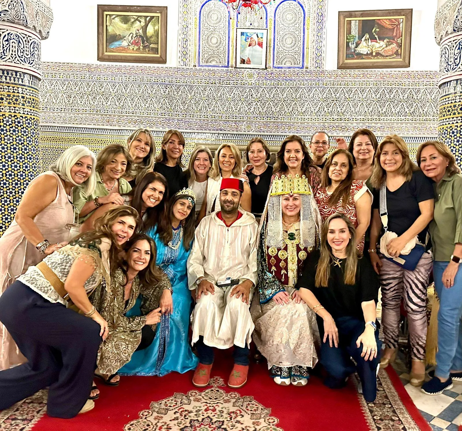 Marruecos: colores, puertas doradas y té de menta: foto del grupo 4
